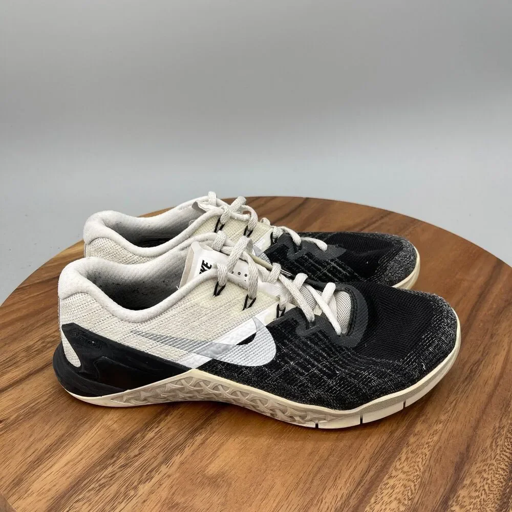 Nike Metcon 3 Shoes Mens Size 7 Black White Cross Training Lifting Gym Sneakers
